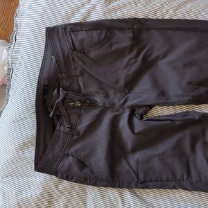 Like New! Prana Halle Hiking Pants